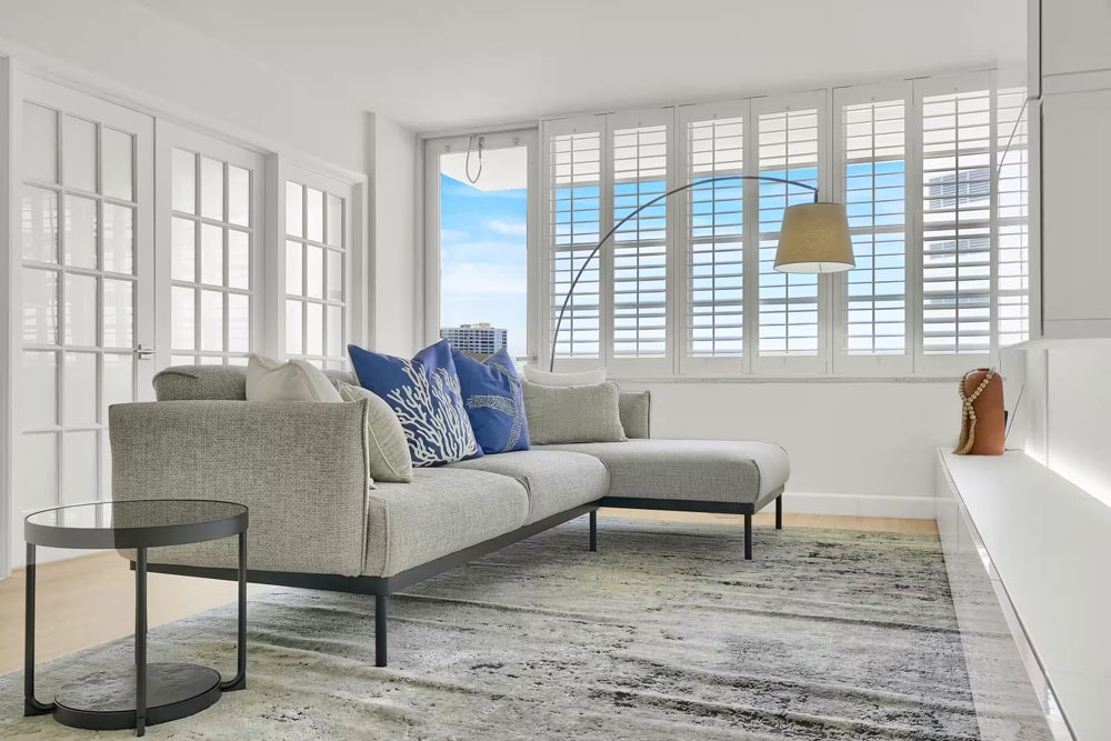 Turtle Cove Condo with beach access in South Beach, Miami